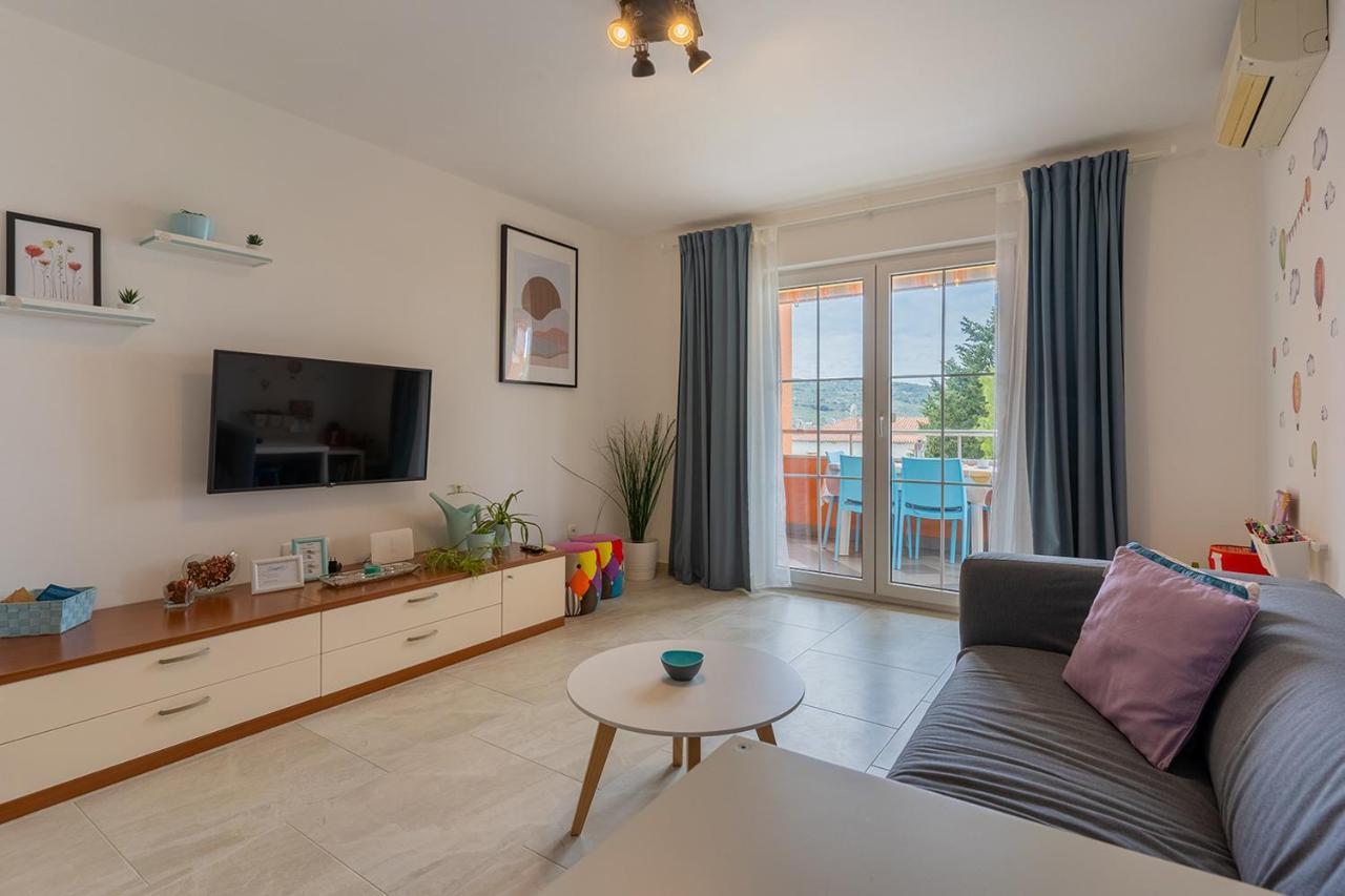 Apartmani Utmar Cres Exteriör bild