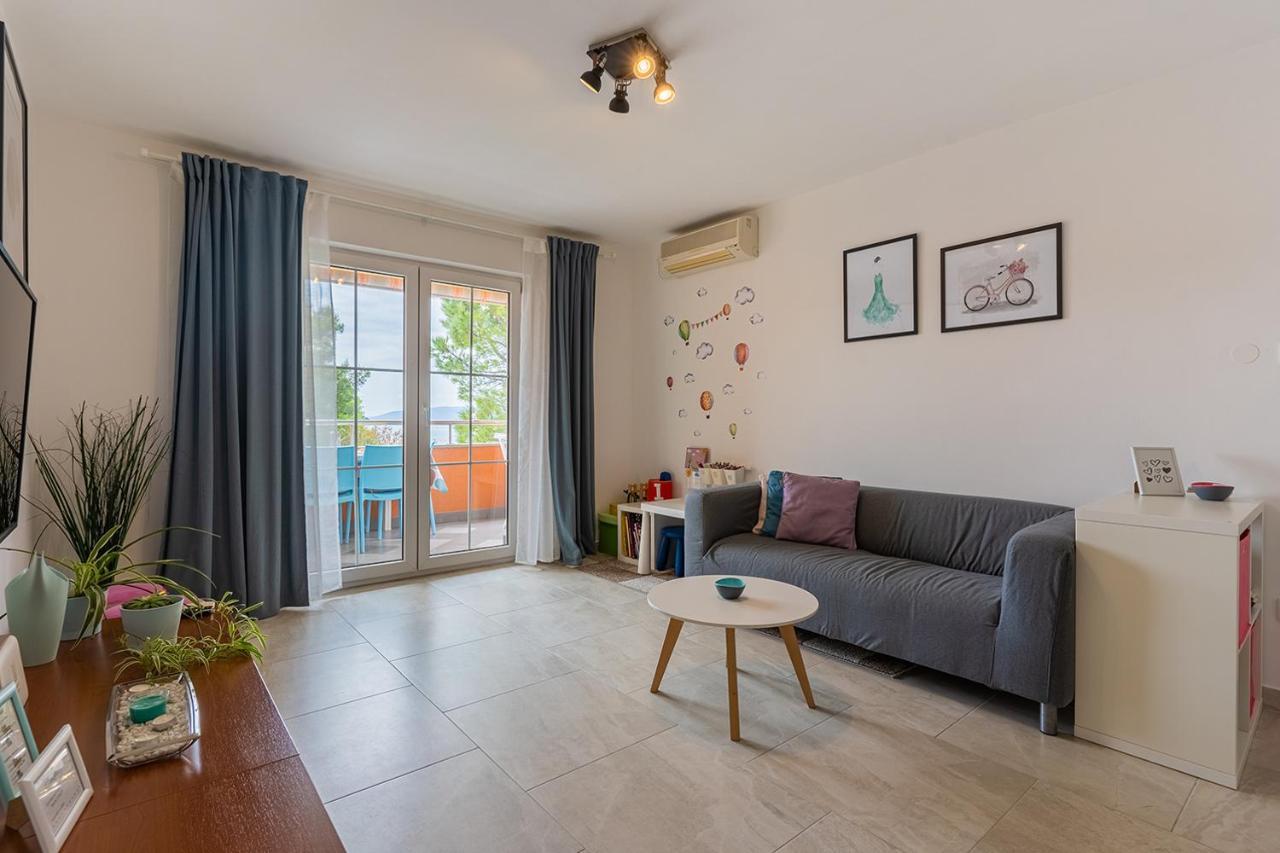 Apartmani Utmar Cres Exteriör bild