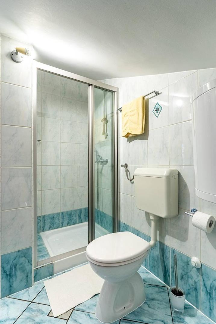 Apartmani Utmar Cres Exteriör bild